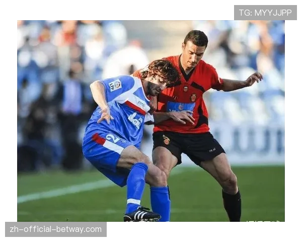 路易斯-加西亚首周训练：塞维利亚战术演练与理念灌输